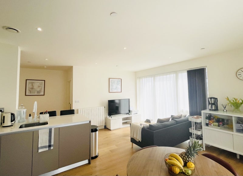 Room No 1 Street in Greater London