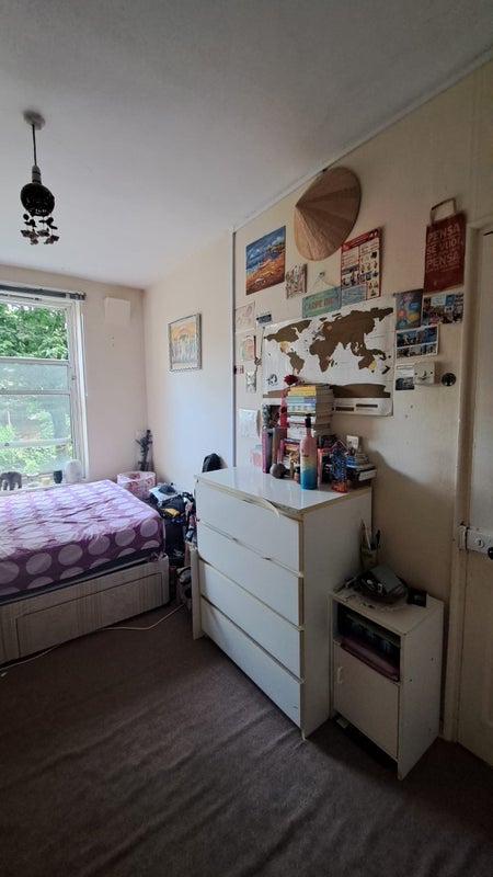 Room Hercules Road in Greater London