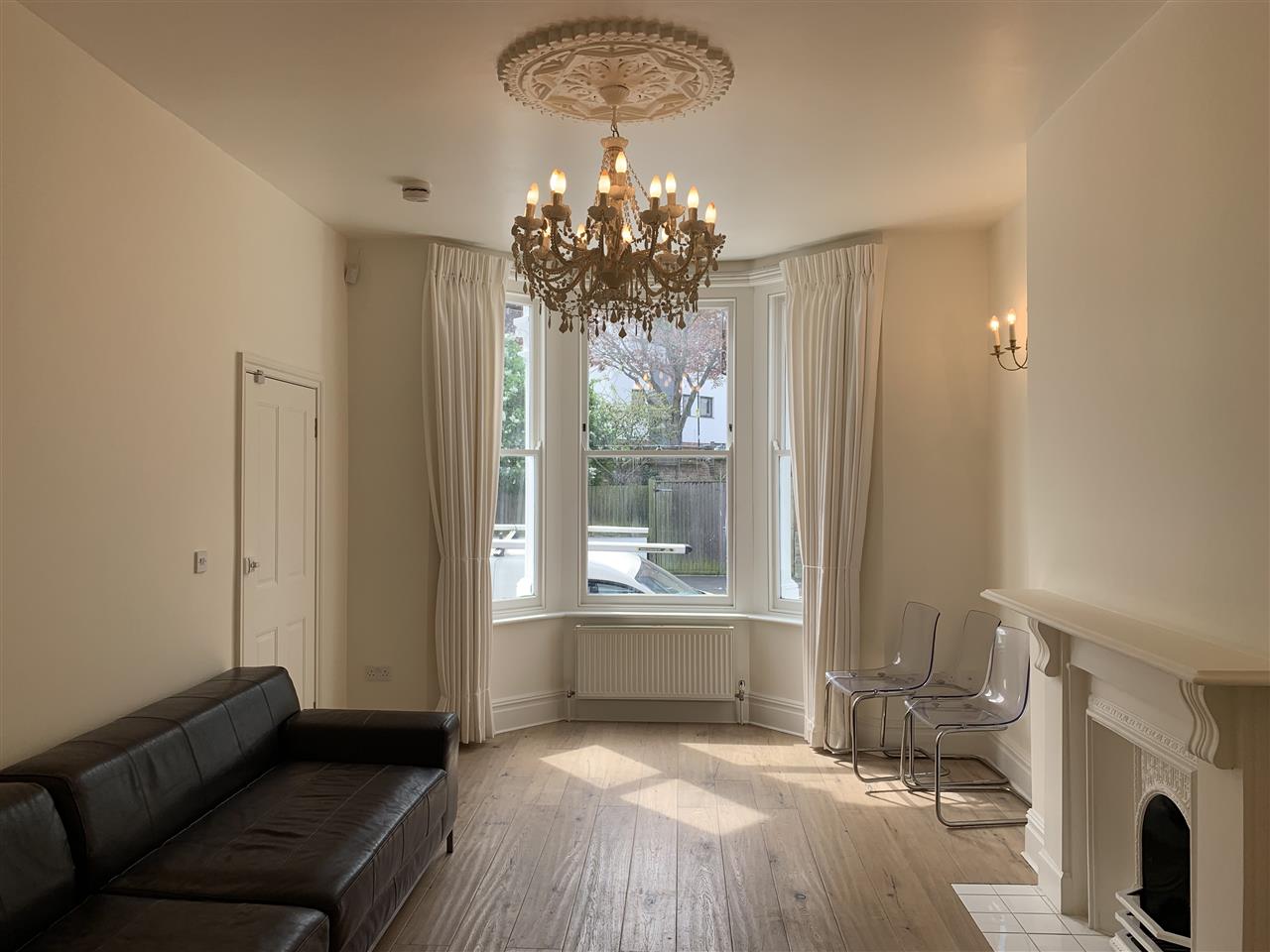 Flat Celia Road in Greater London