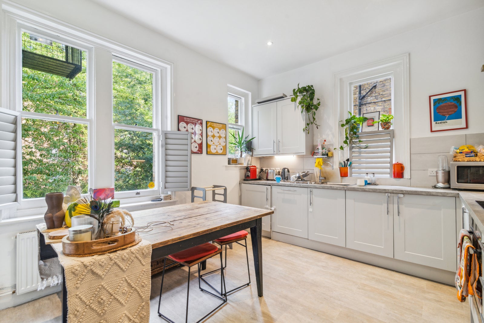 Flat Castellain Road in City of Westminster