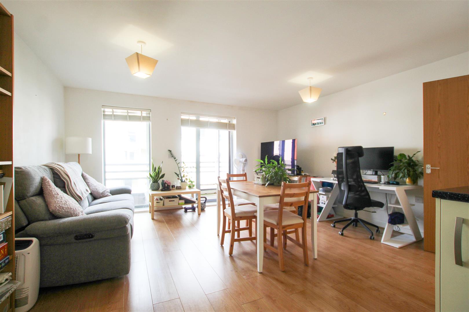 Flat Glenalmond Avenue in Cambridge