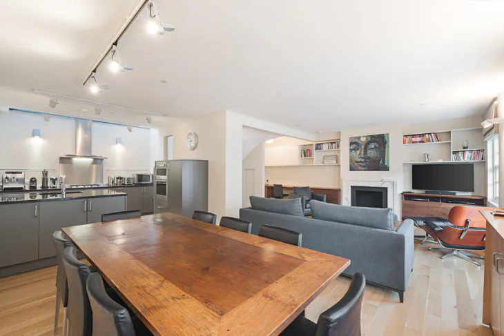 House Ennismore Mews in City of Westminster