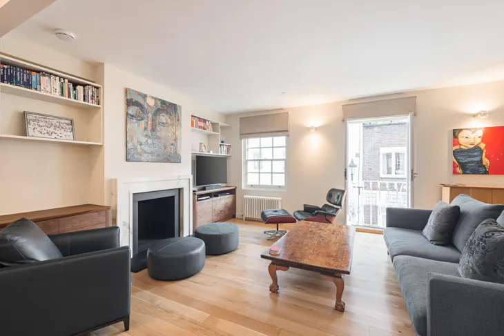 House Ennismore Mews in City of Westminster