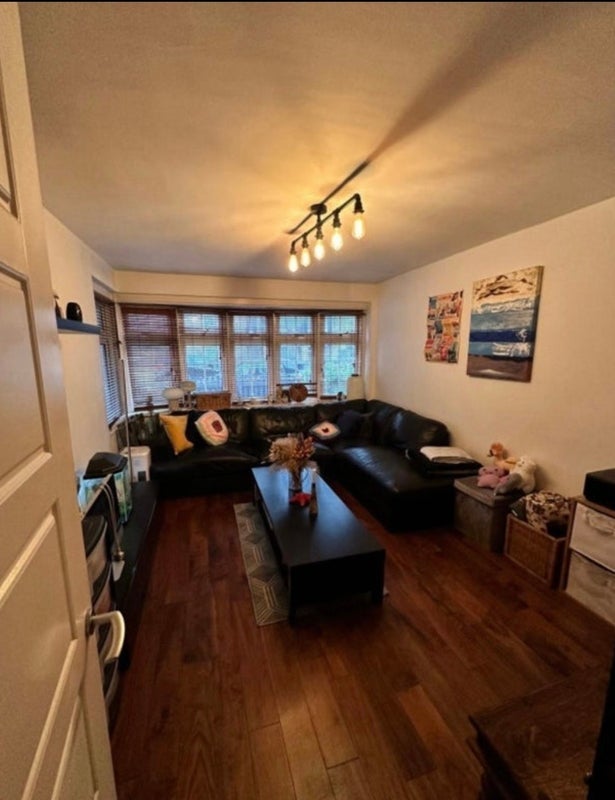 Room Bowater Close in Greater London