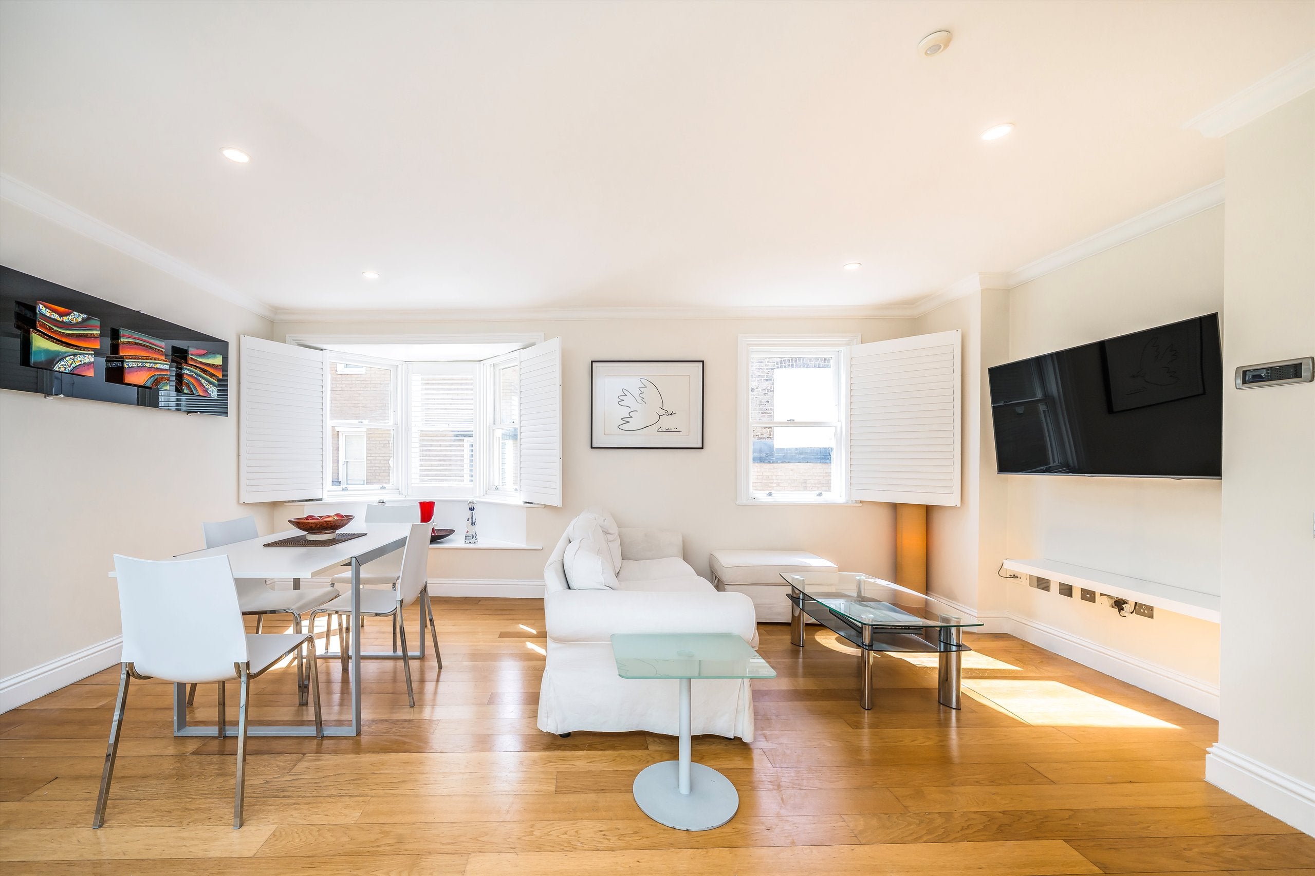 Flat Vantage Place in Greater London