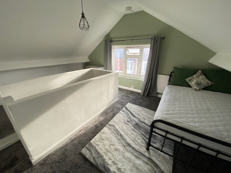 Room Walton Street in Leicester