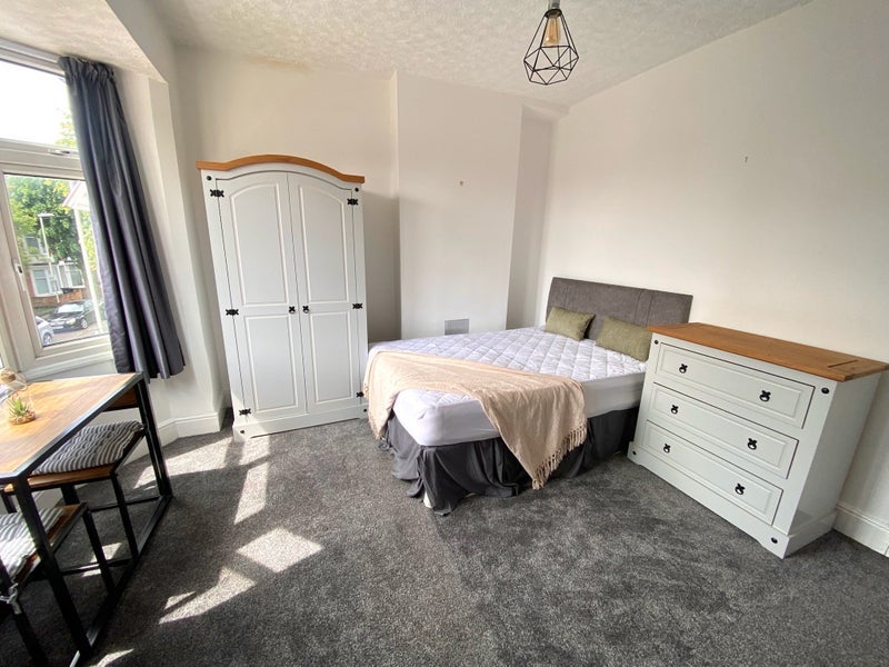 Room Walton Street in Leicester