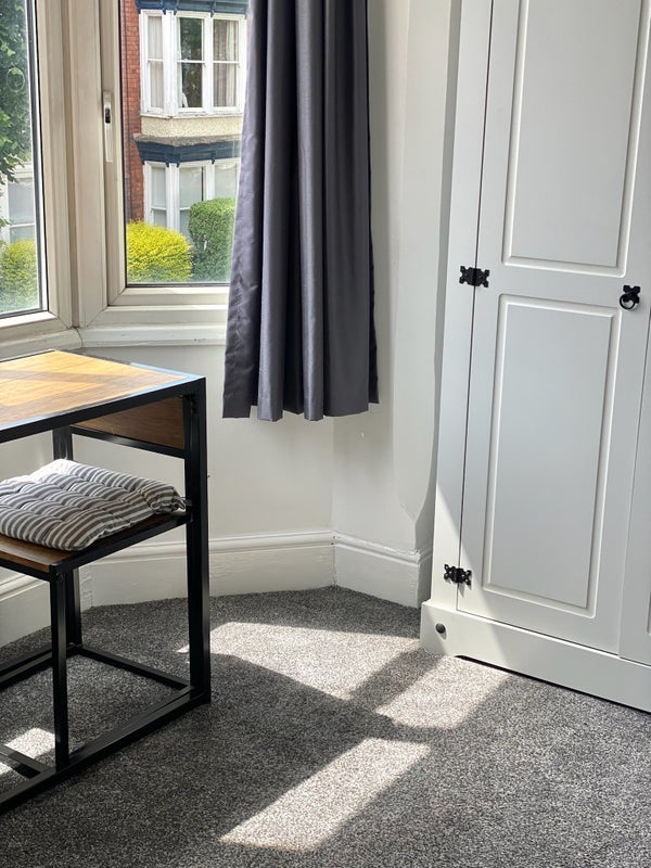 Room Walton Street in Leicester