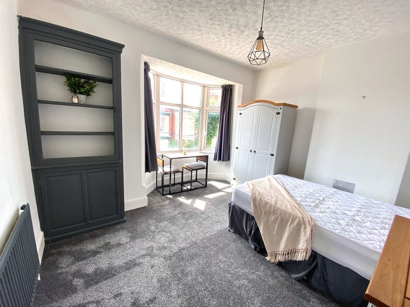 Room Walton Street in Leicester