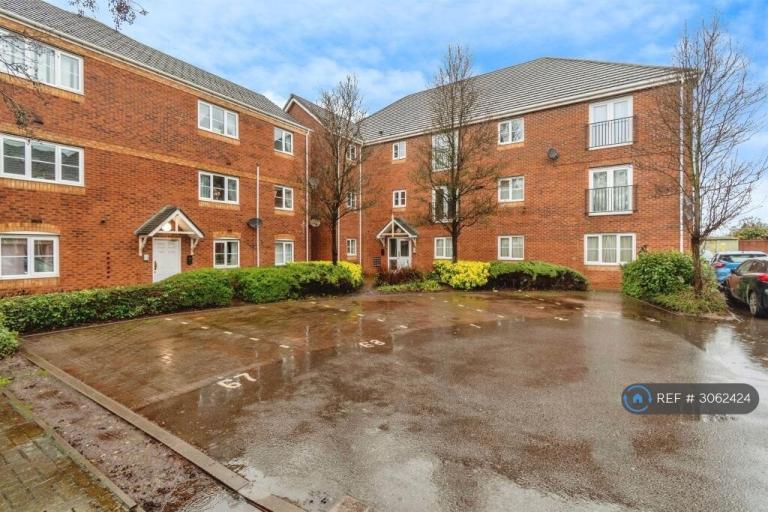 Flat The Avenue in Darlaston