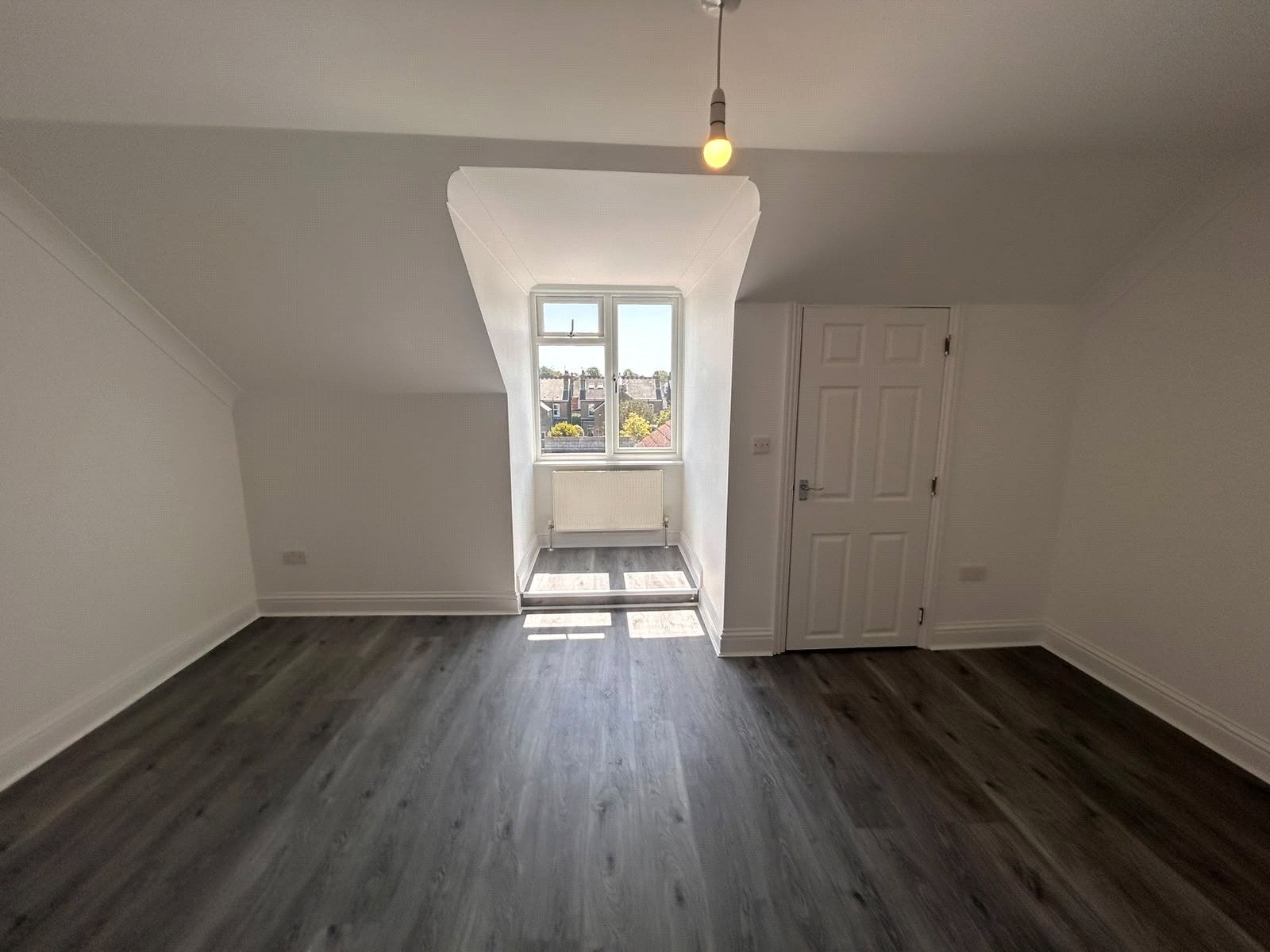 Flat Kent Road in Gravesham