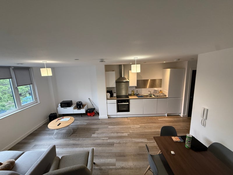 Room Birch Avenue in Trafford