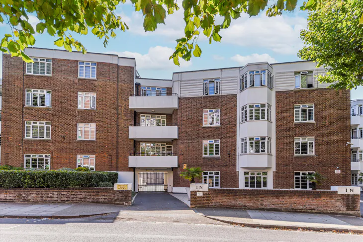 Flat Greville Place in City of Westminster