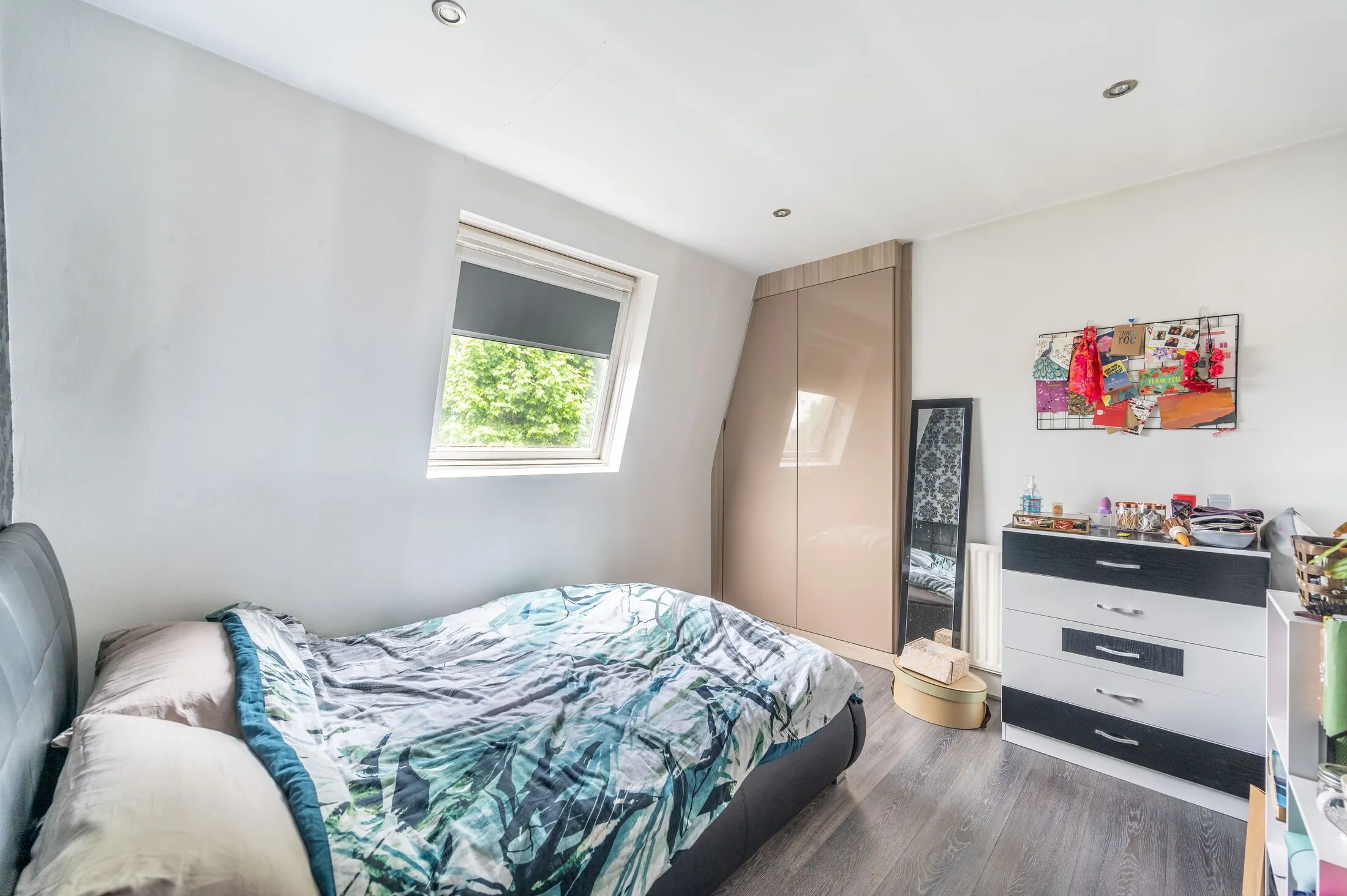 Flat Hofland Road in Greater London