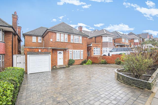 House The Paddocks in Greater London
