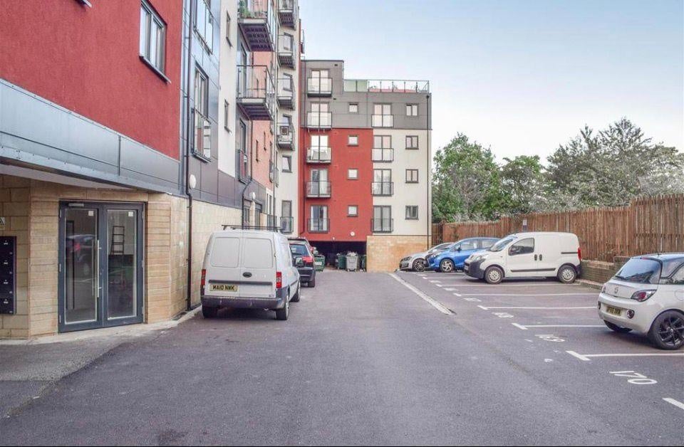 Flat Coventry Road in Birmingham