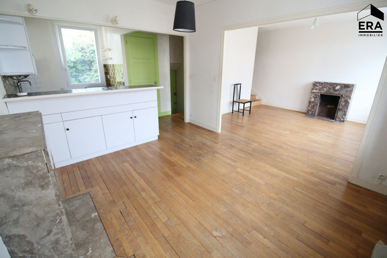 Flat Rue Leverrier in Caen