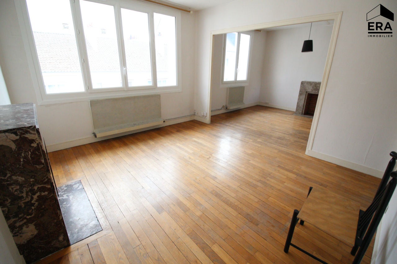 Flat Rue Leverrier in Caen