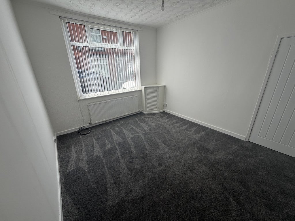 House Young Street in Farnworth