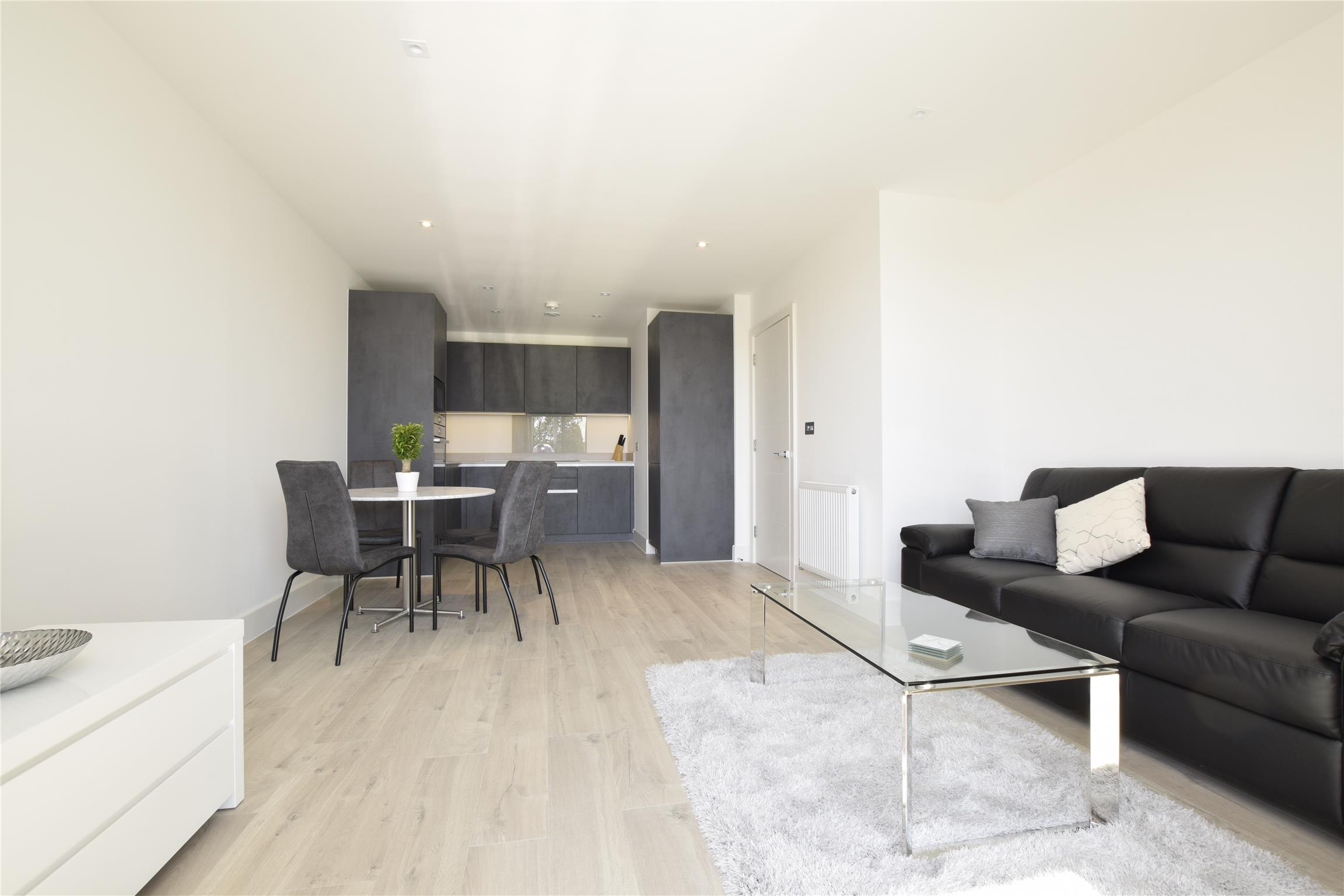 Flat Homefield Rise in Greater London