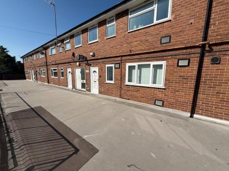 Flat Trouse Lane in Sandwell