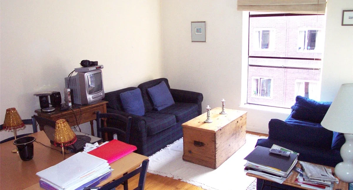 Flat Midford Place in Greater London