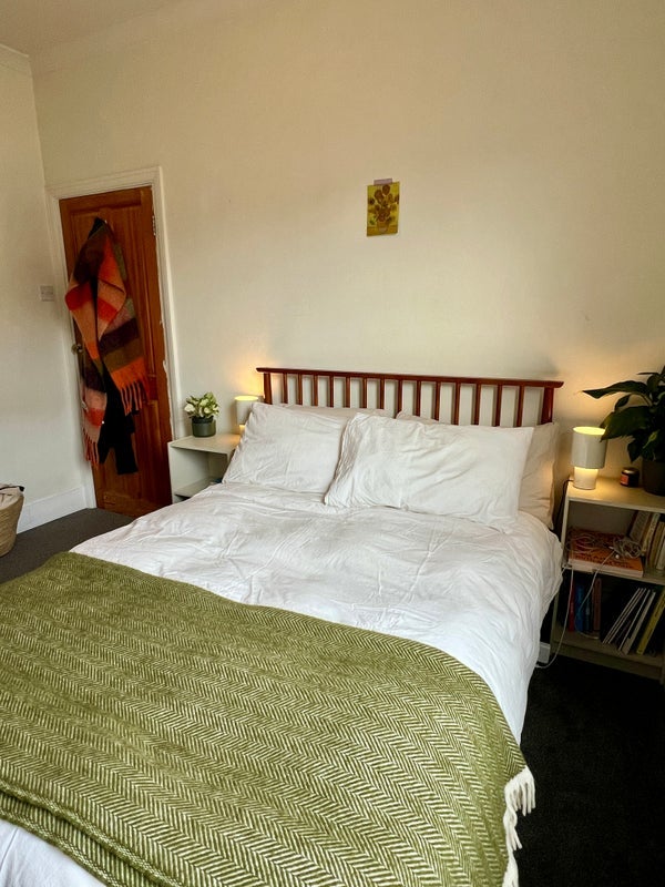 Room Adley Street in Greater London
