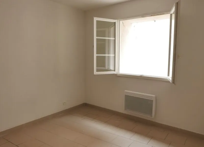 Room Rue Pierre Semard in La Voulte-sur-Rhône