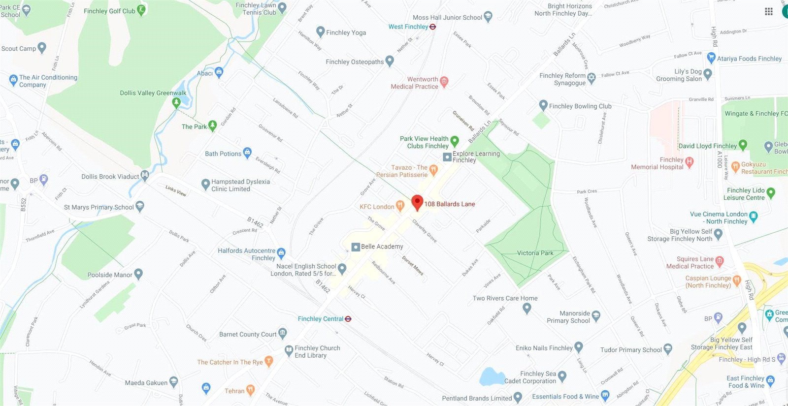 Flat Ballards Lane in Greater London
