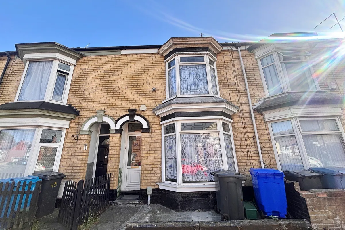 House Ivy Grove in Hull