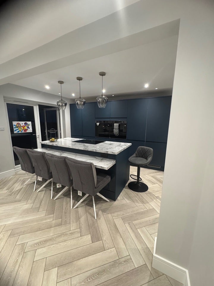 Room Frobisher Close in Eastbourne