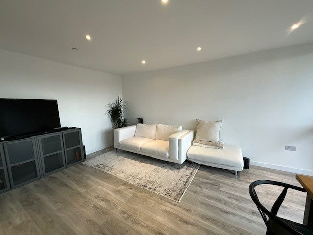Flat East Ferry Road in Greater London