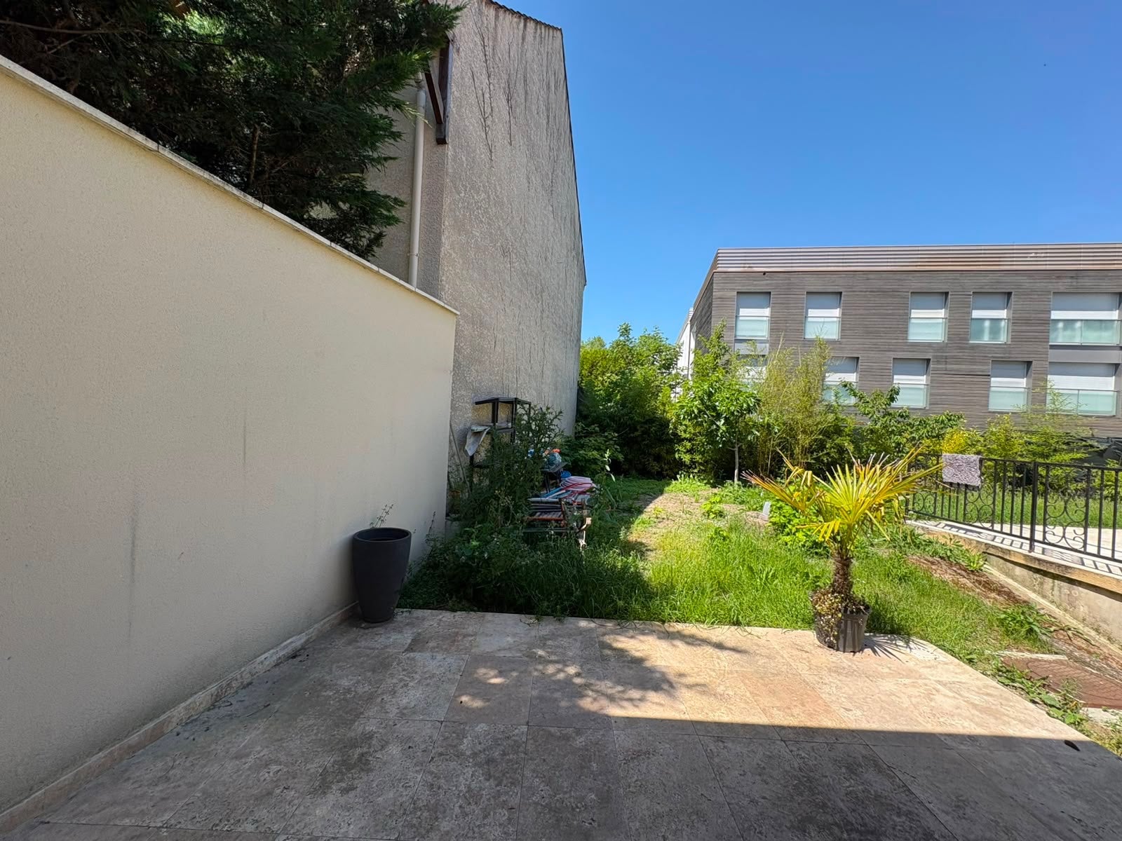 House Boulevard de Pontoise in Montigny-lès-Cormeilles