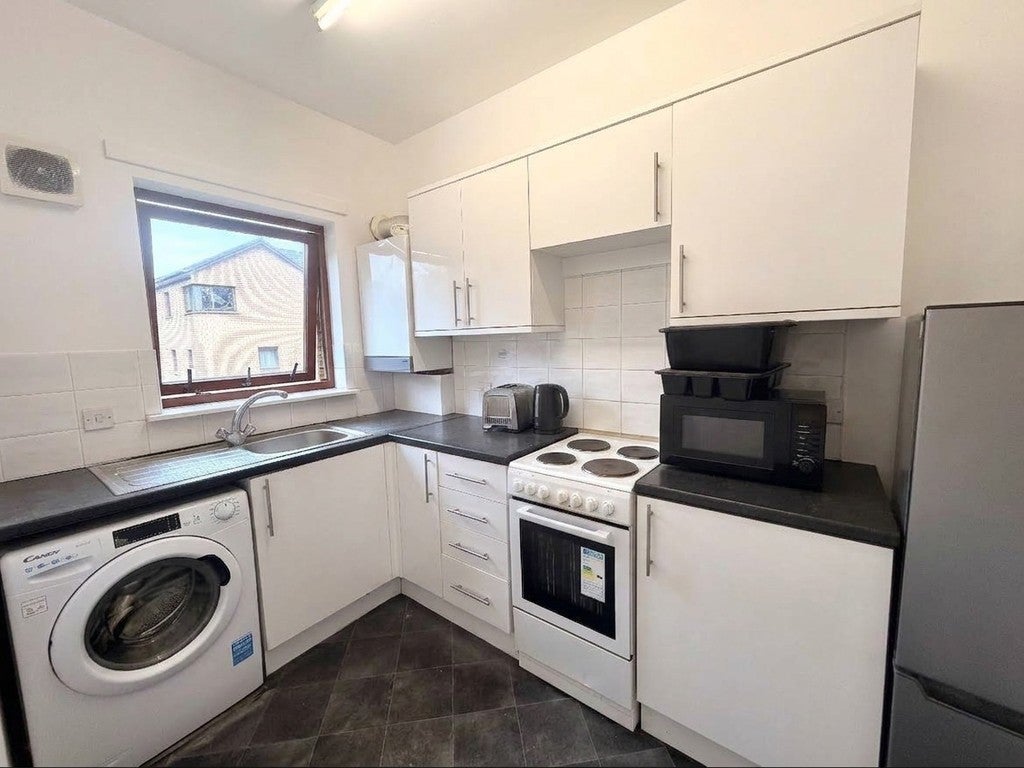 Flat Hopehill Gardens in Glasgow