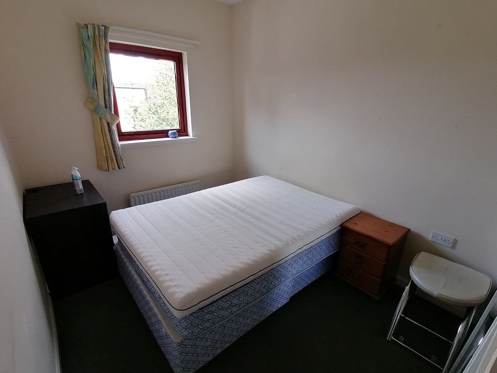 Flat Hopehill Gardens in Glasgow
