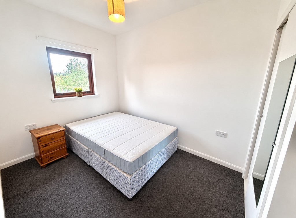 Flat Hopehill Gardens in Glasgow