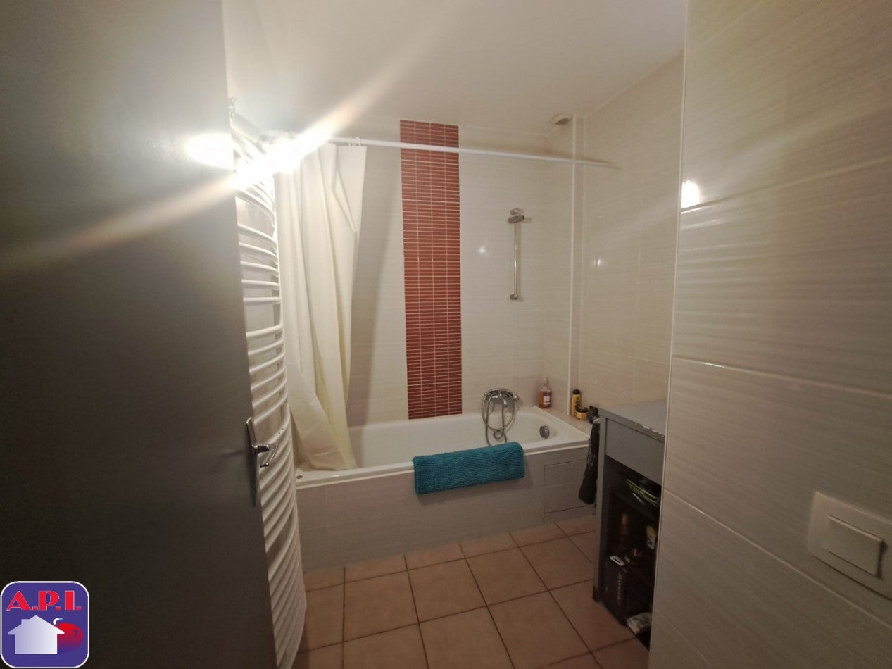 Appartement Place du Souvenir Français à Saverdun