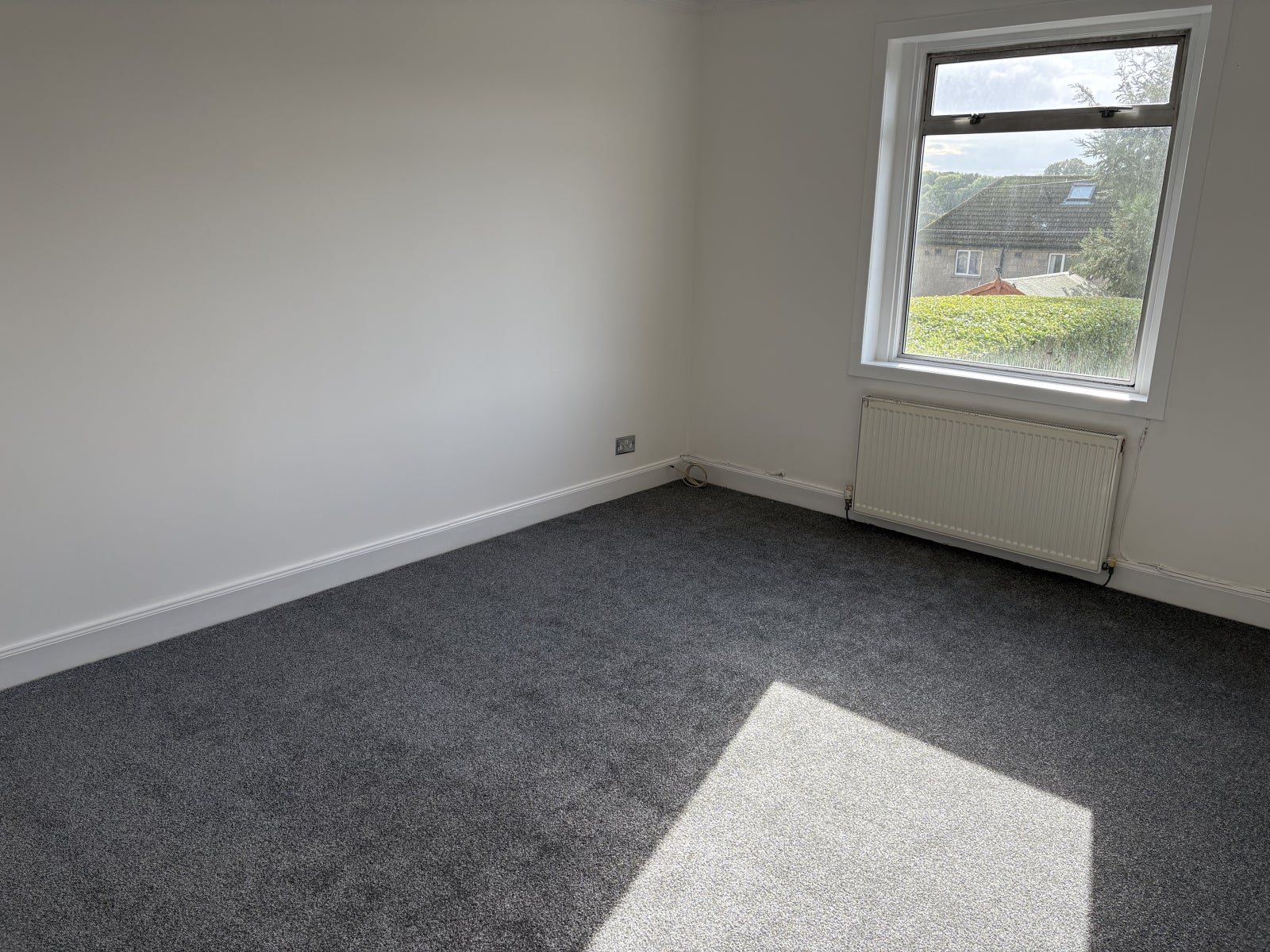 Flat Carleith Avenue in Duntocher