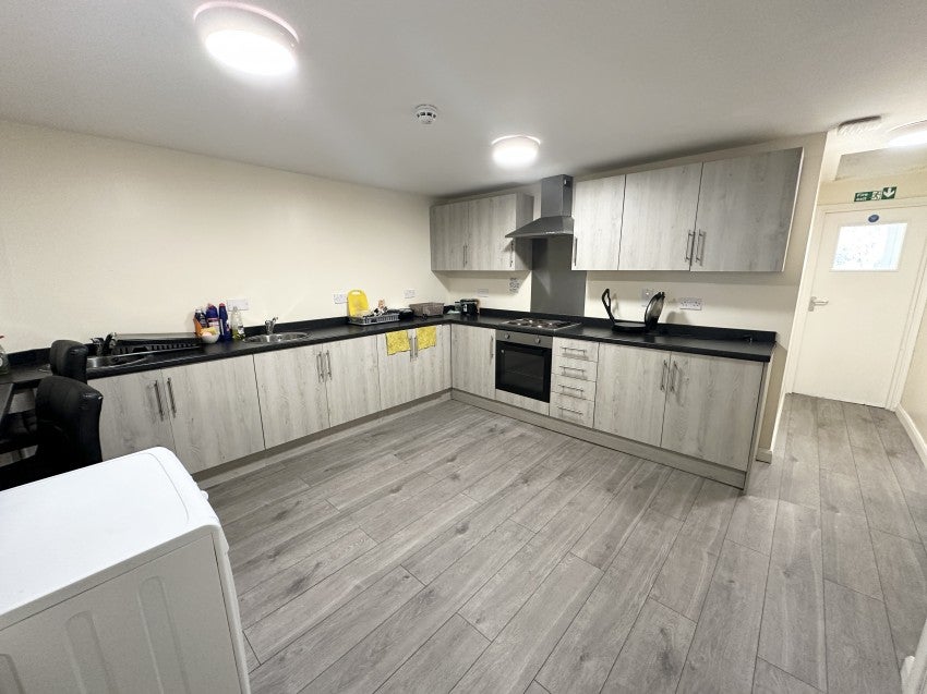 Flat Stanwell New Road in Borough of Spelthorne