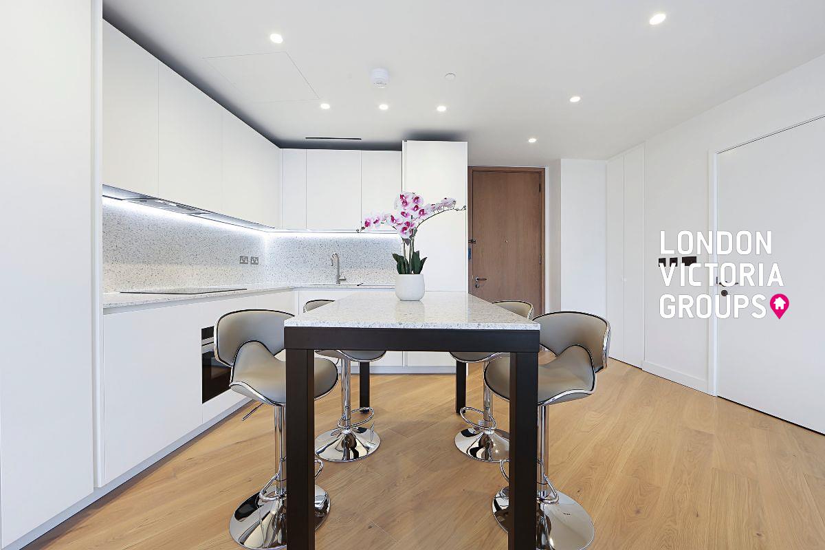 Flat Wood Lane in Greater London