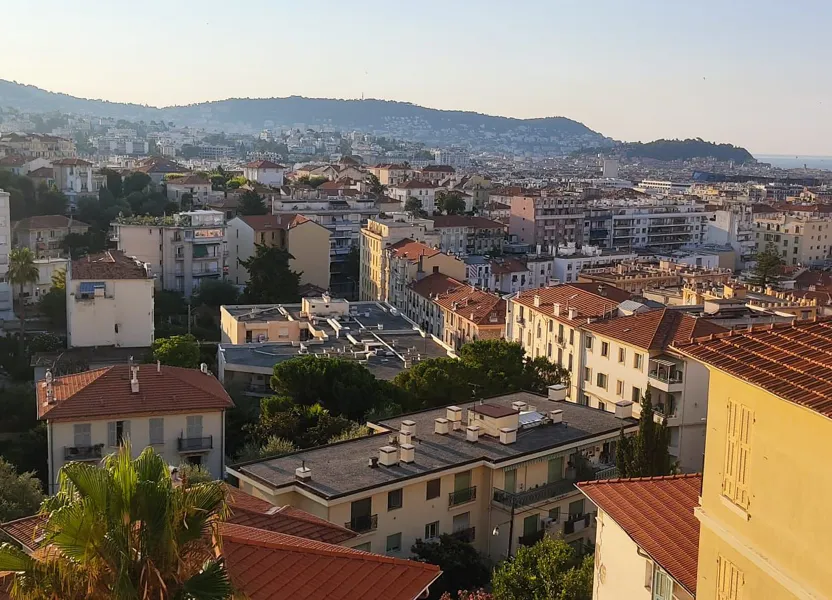 Appartement Chemin de la Pinède à Nice