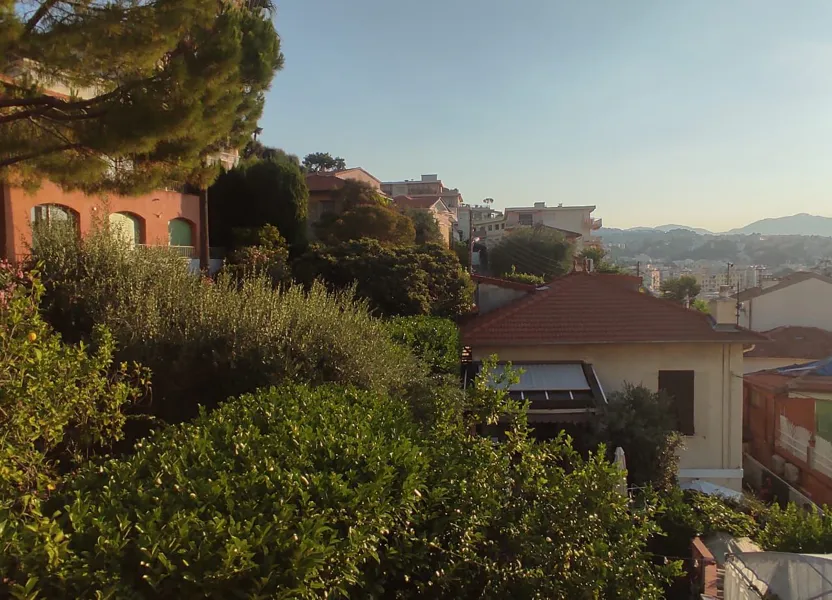Appartement Chemin de la Pinède à Nice