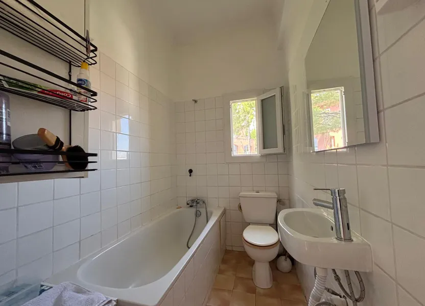 Flat Chemin de la Pinède in Nice