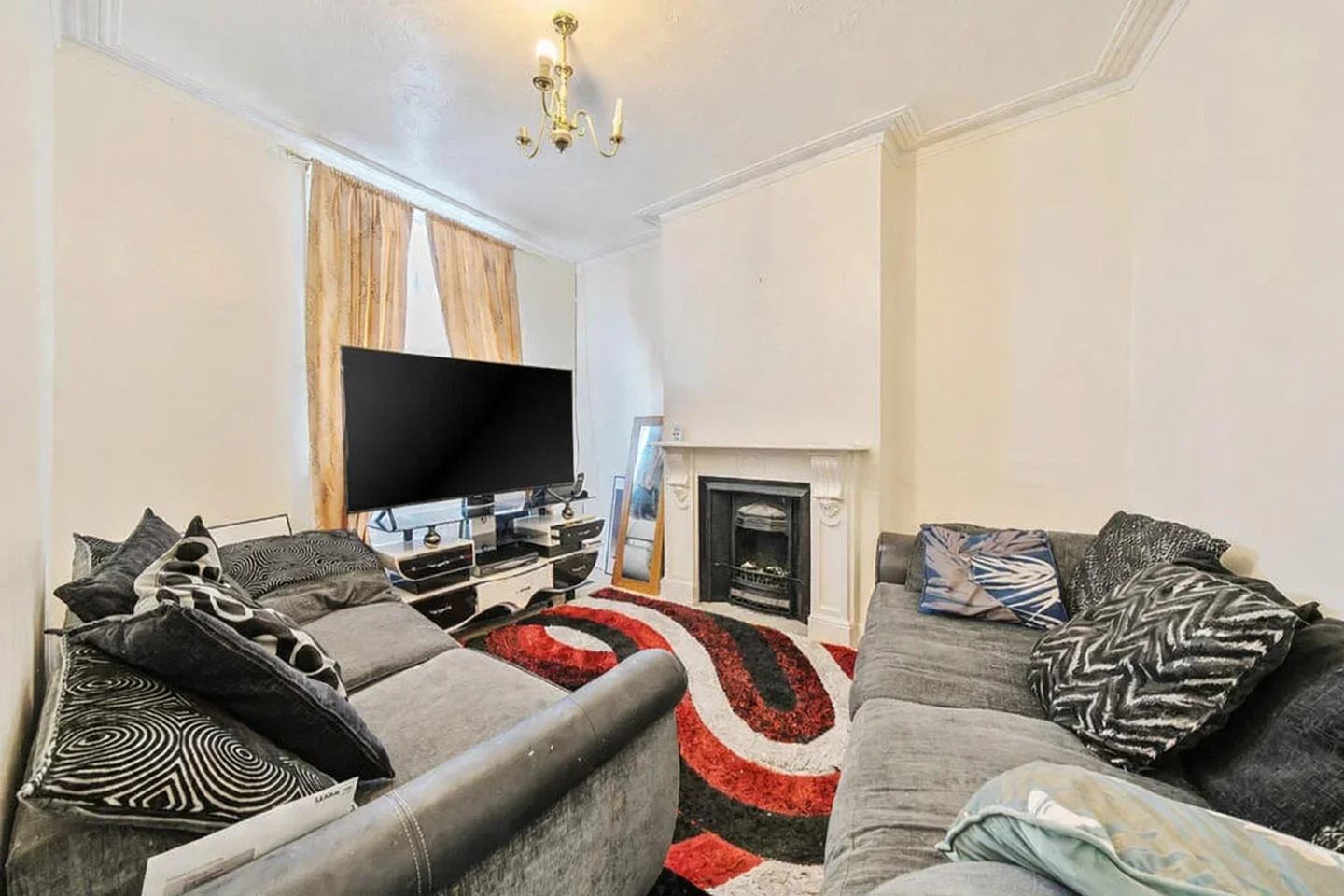 House Scrooby Street in Greater London