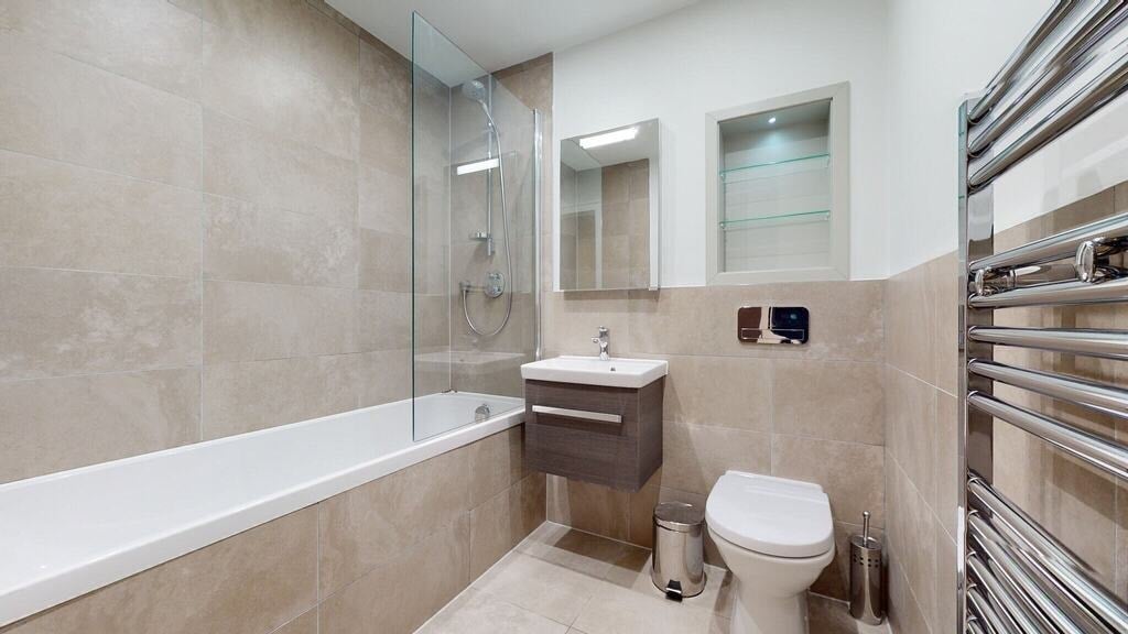 Flat Humphry Repton Lane in Greater London