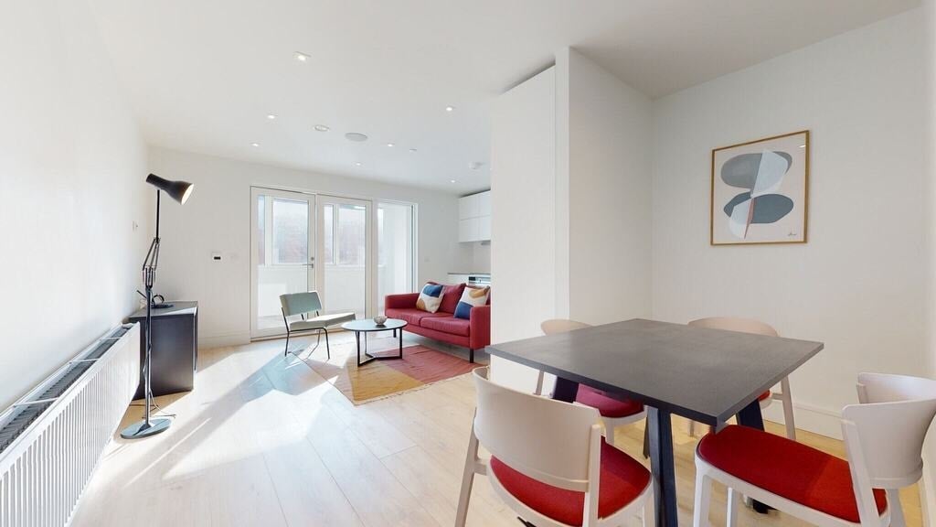 Flat Humphry Repton Lane in Greater London
