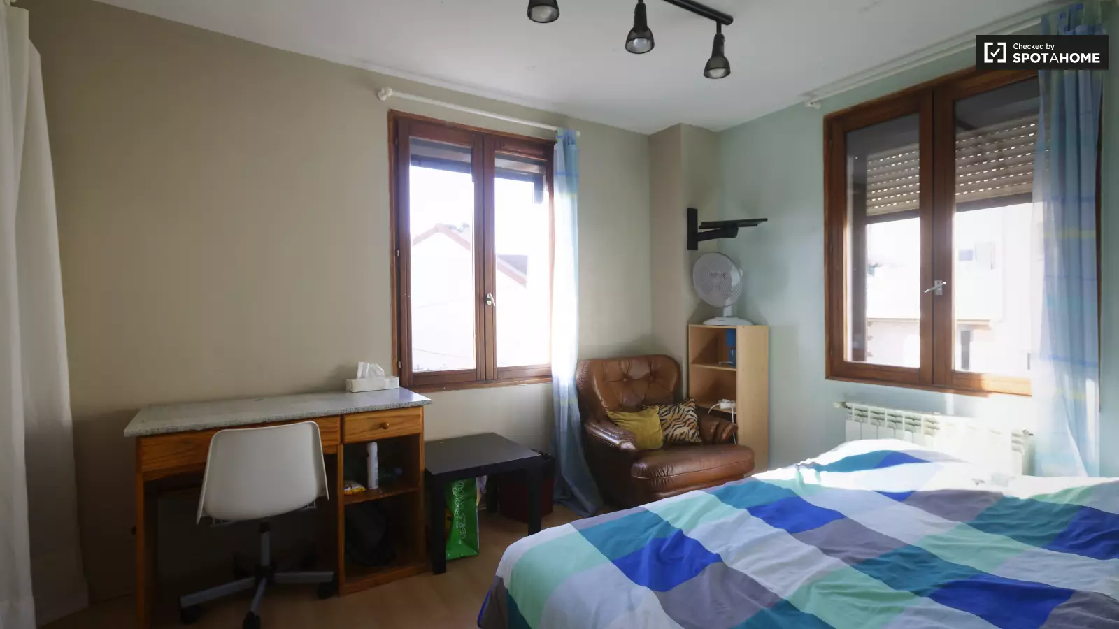 Appartement Allée Verne à Vanves