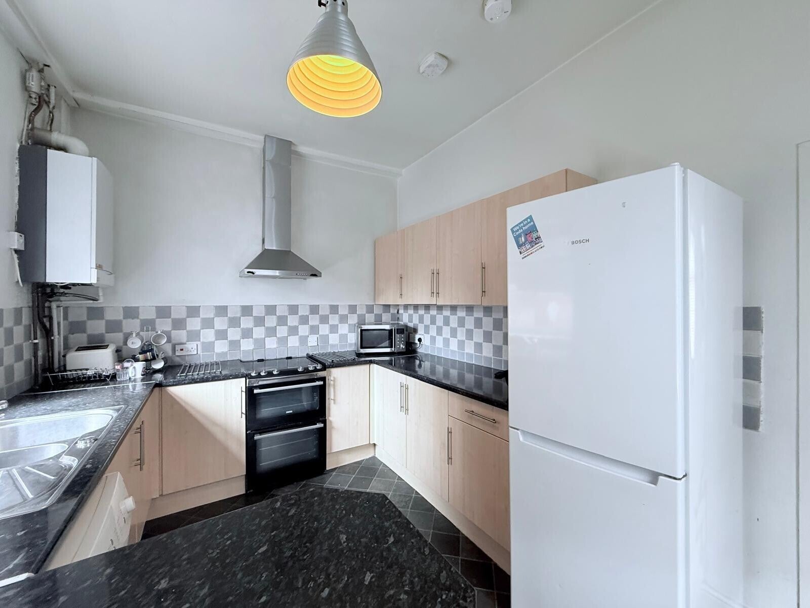 Room Claypole Road in Nottingham