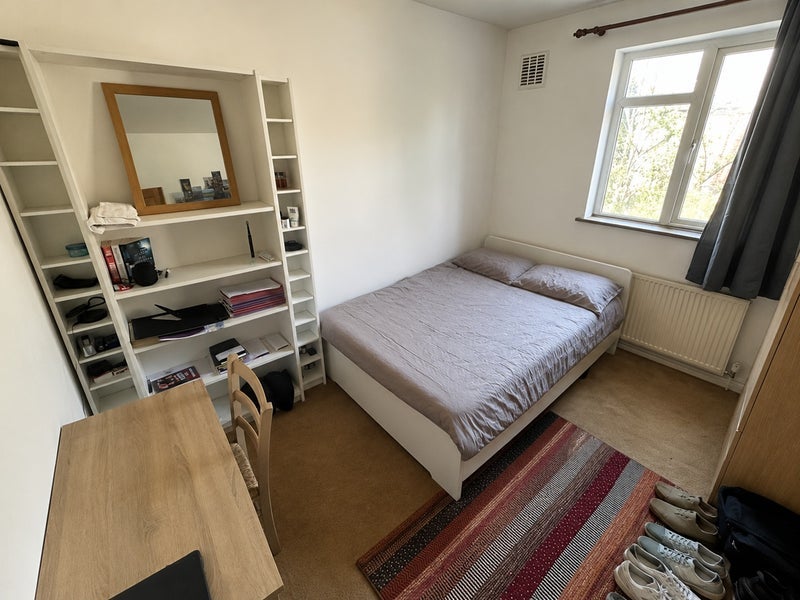 Room Lillie Road in Greater London