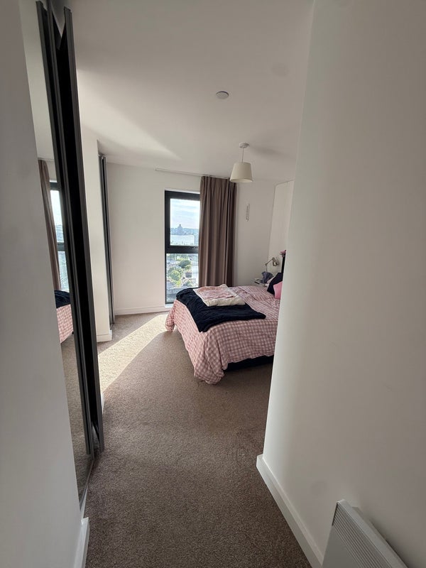 Flat Wapping in Liverpool